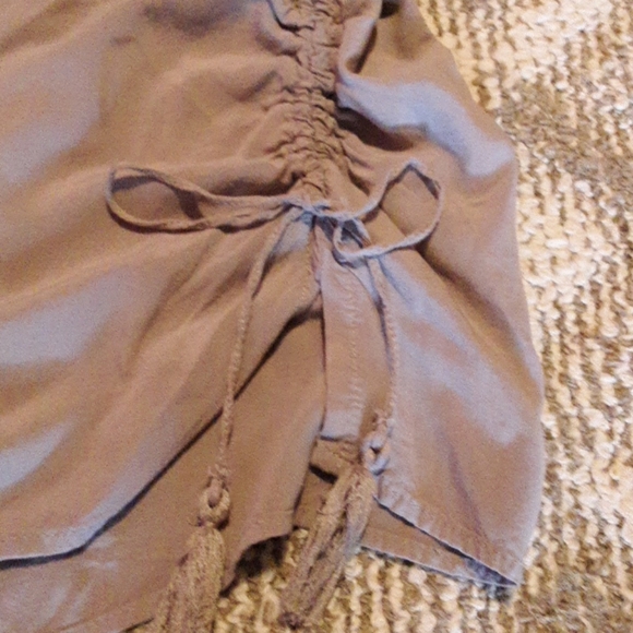 Top - Picture 3 of 3